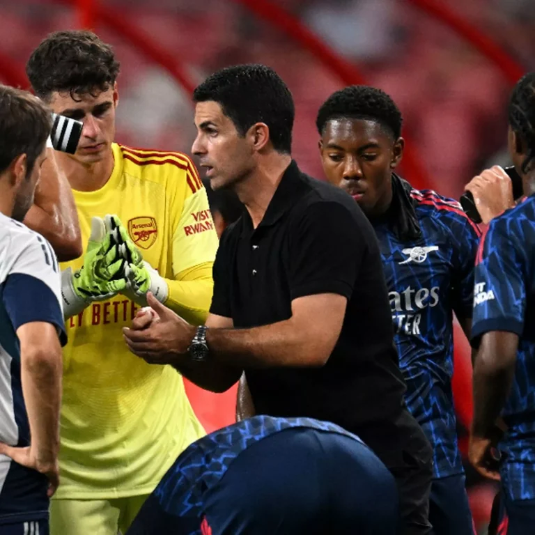 Cover Art For Mikel Arteta gives injury update following victory over AC Milan